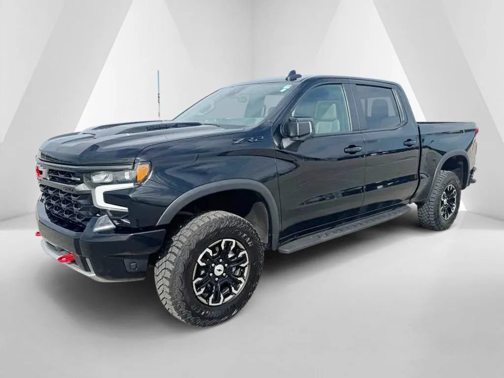 Used 2024 Chevrolet Silverado 1500 ZR2 w/ Technology Package AWD/4WD image 3