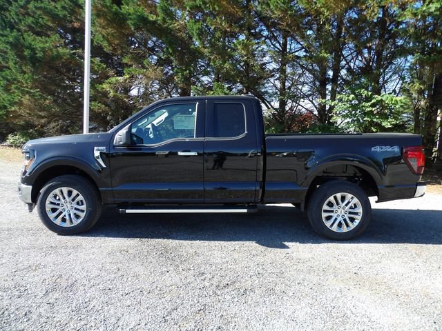 New 2026 Ford F150 XLT w/ XLT Chrome Appearance Package AWD/4WD image 2