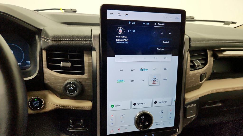 Used 2023 Ford Expedition Limited image 18