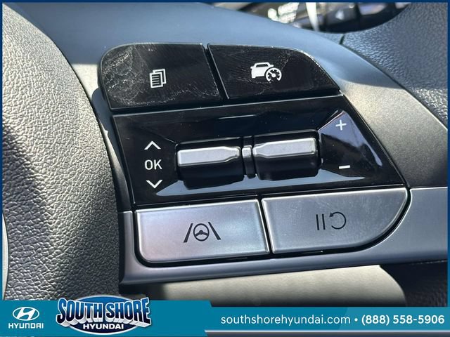 Certified 2025 Hyundai Elantra Hybrid FWD image 23