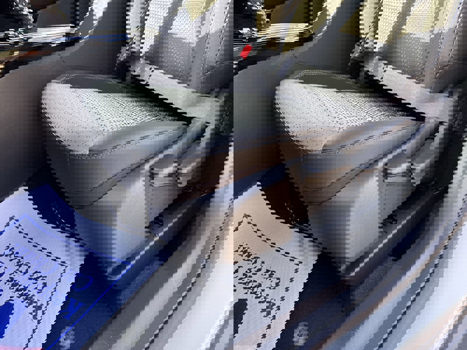 New 2026 Chevrolet Trax LT image 15