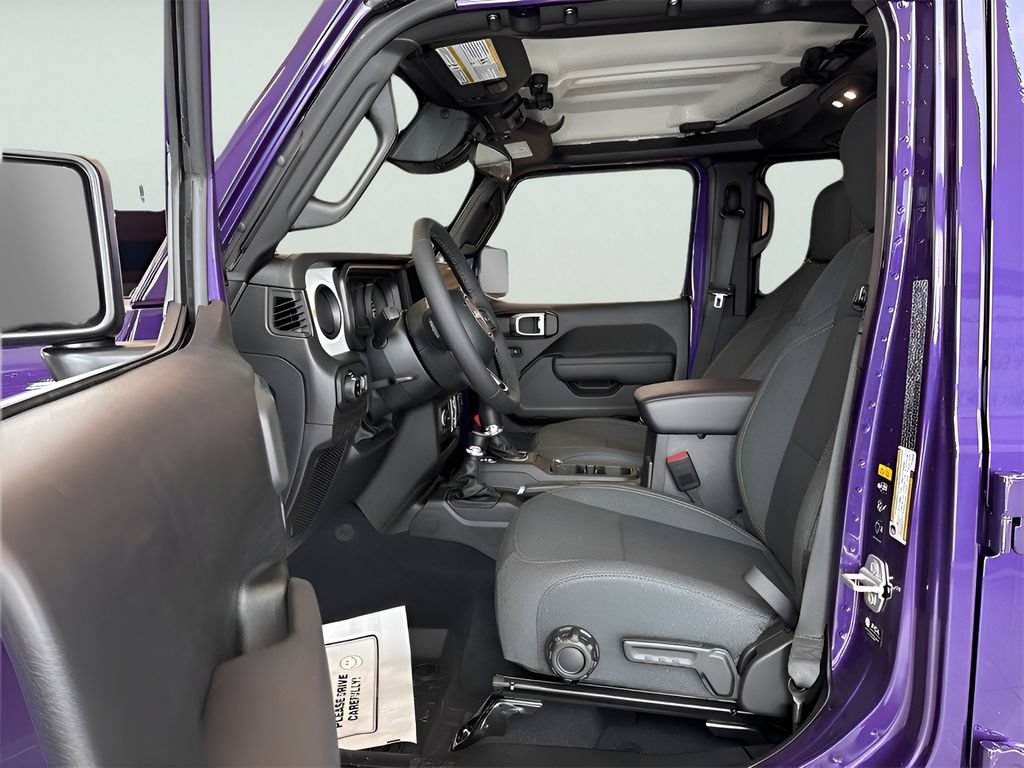 New 2026 Jeep Gladiator Sport AWD/4WD image 13