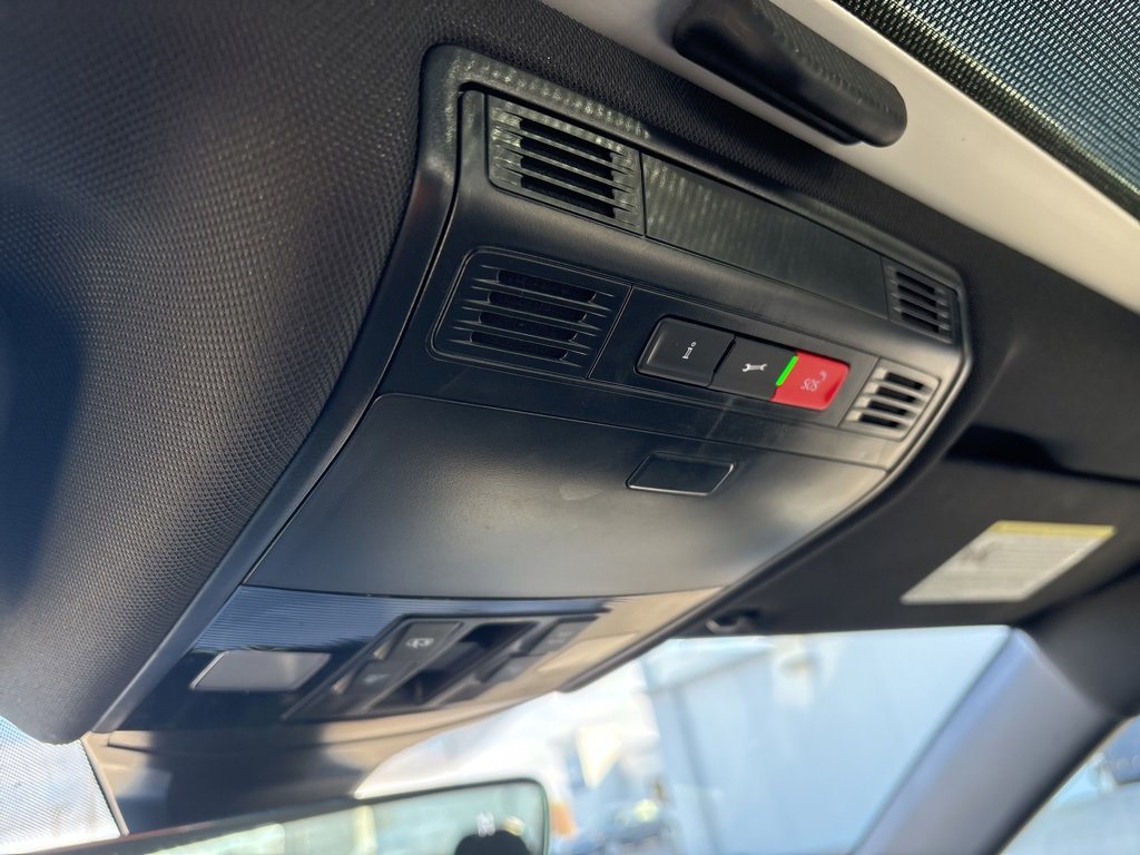 Used 2024 Volkswagen Jetta GLI Autobahn image 23