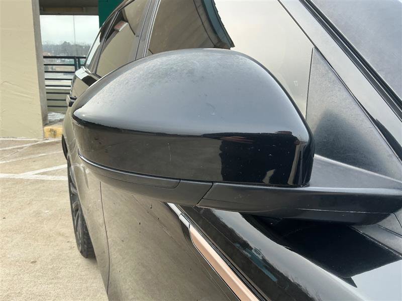 Used 2018 Land Rover Range Rover Velar R-Dynamic SE image 15