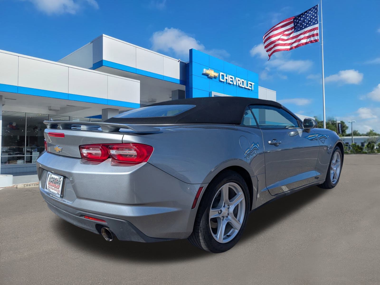 Used 2023 Chevrolet Camaro LT image 4