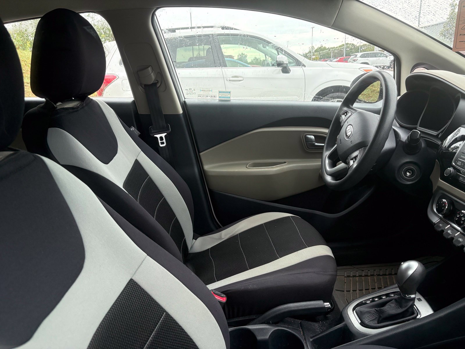 Used 2017 Kia Rio LX FWD image 9