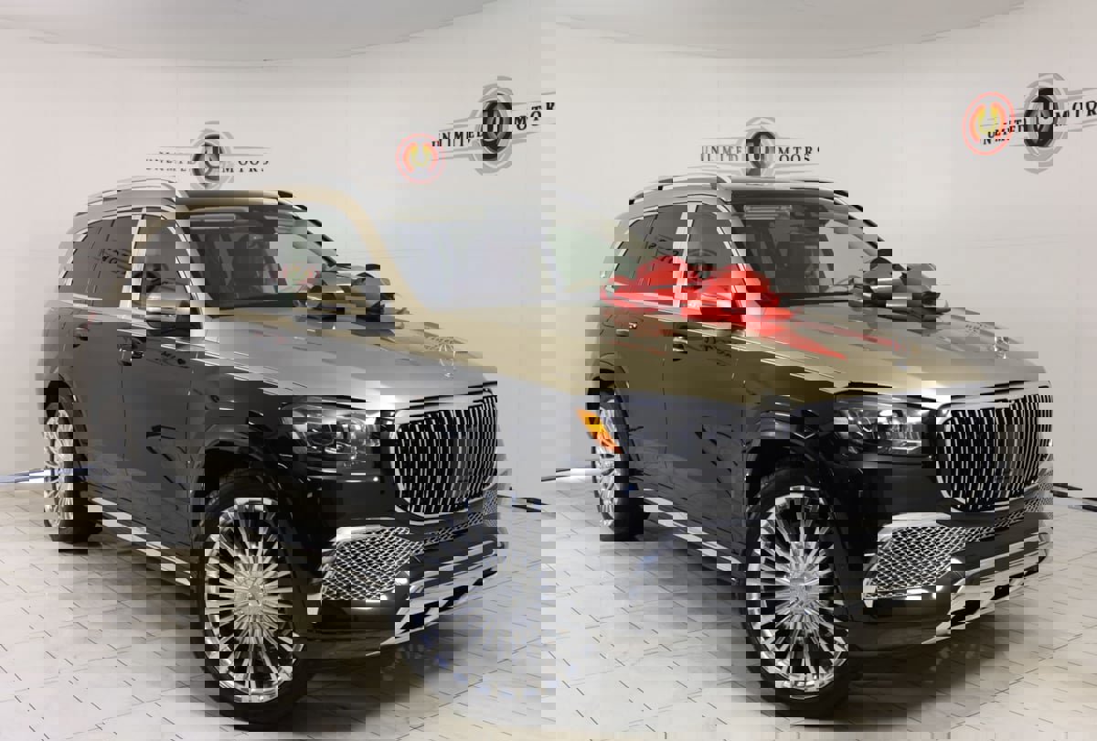Used 2023 Mercedes-Benz Maybach GLS 600 4MATIC image 1