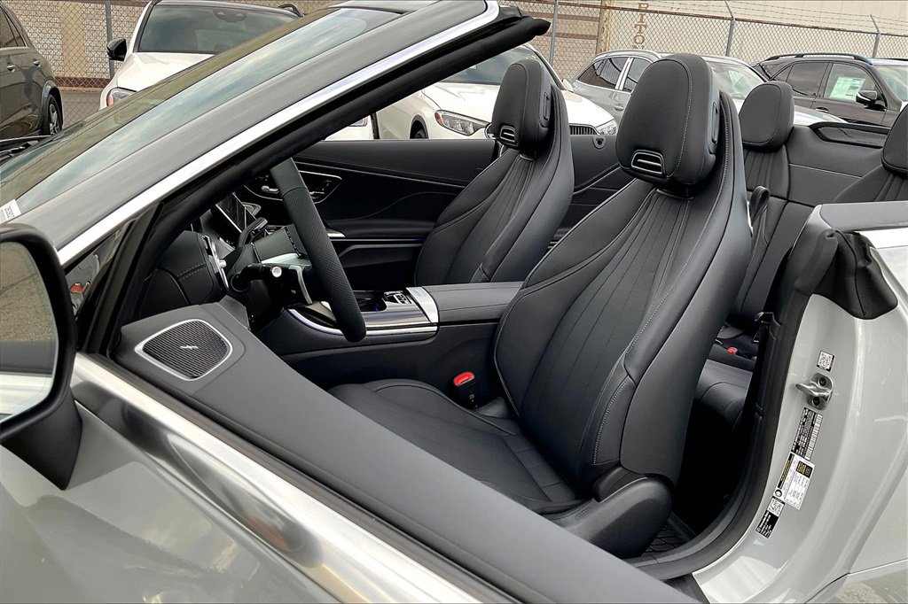New 2026 Mercedes-Benz CLE 300 4MATIC Cabriolet image 8