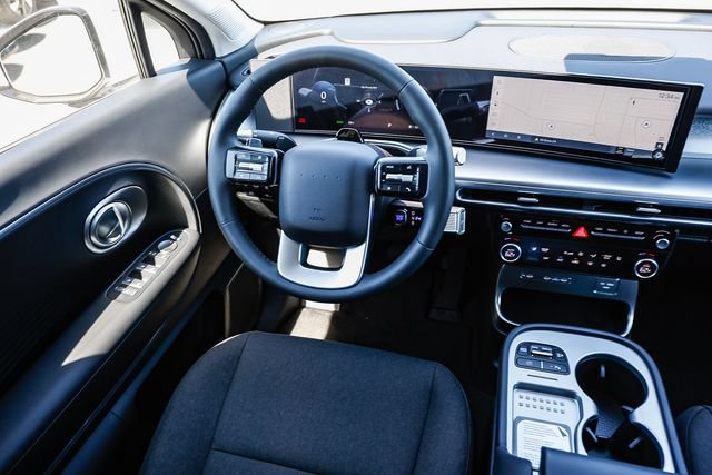 New 2026 Hyundai Ioniq 9 SE AWD/4WD image 17