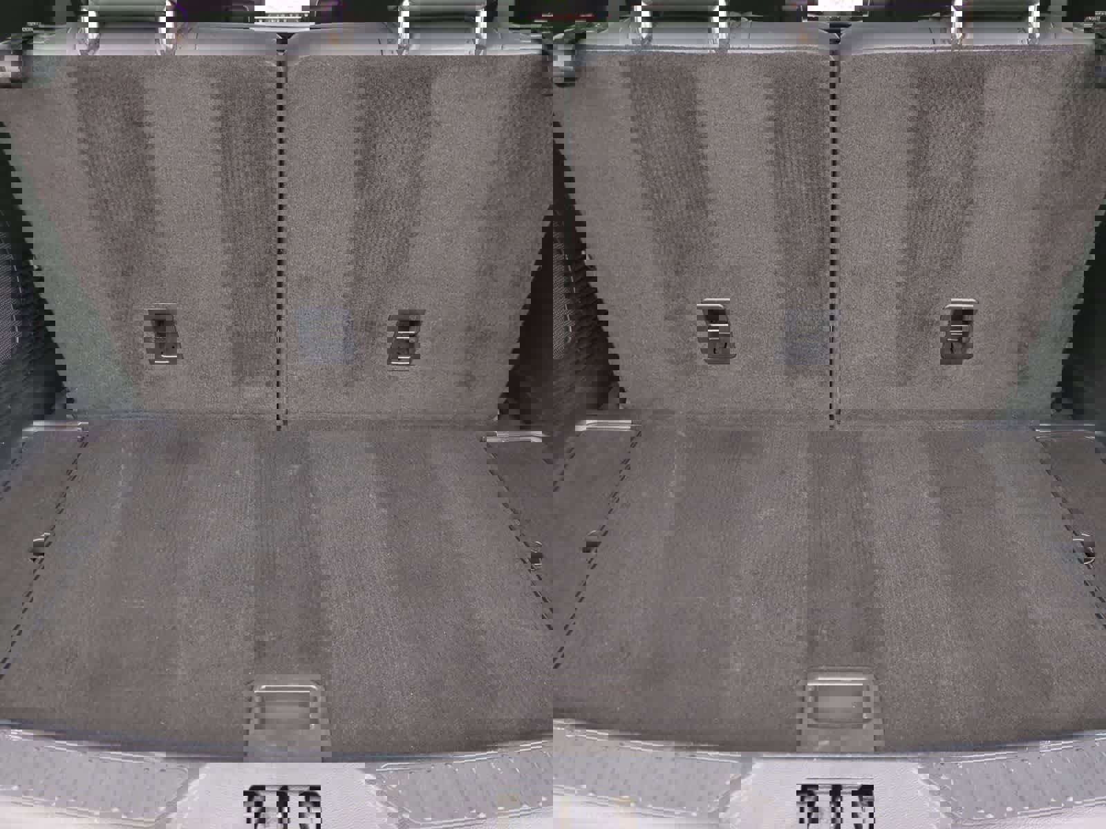 Certified 2025 Ford Explorer ST-Line w/ Premium Package image 36