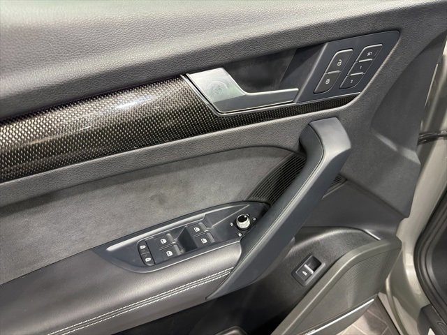 Used 2023 Audi SQ5 Prestige w/ Prestige Package image 9