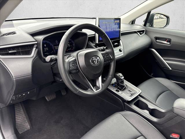 Certified 2026 Toyota Corolla Cross XLE FWD image 9