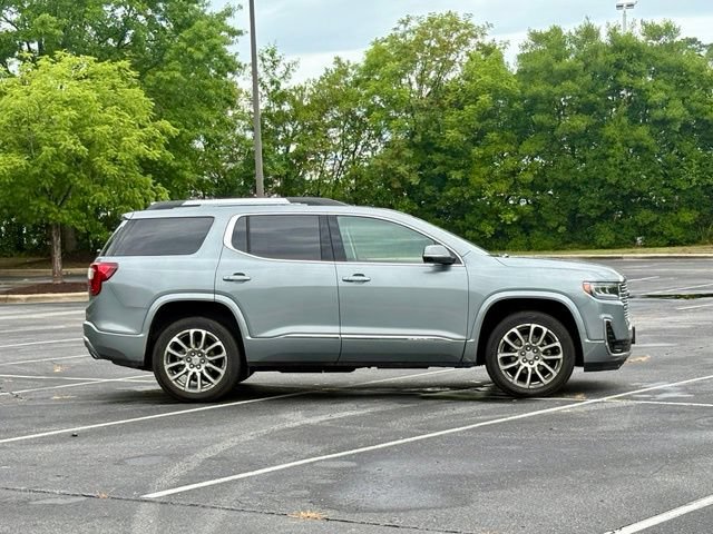 Used 2023 GMC Acadia Denali w/ Denali Ultimate Package FWD image 9