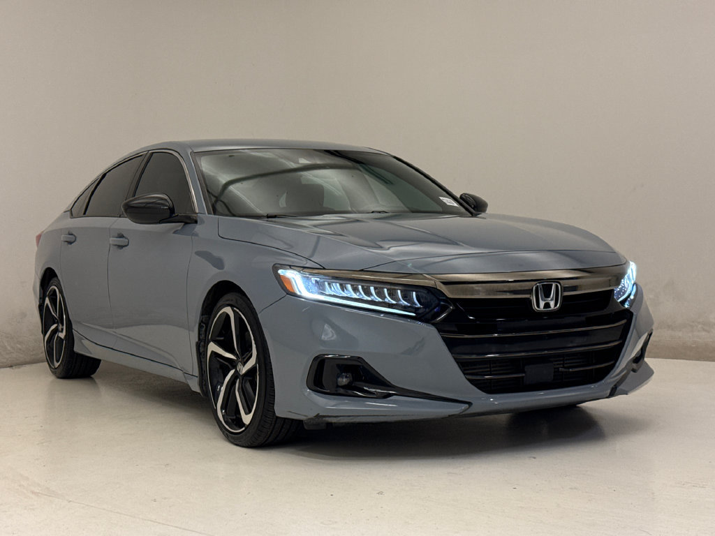 Used 2022 Honda Accord Sport image 4