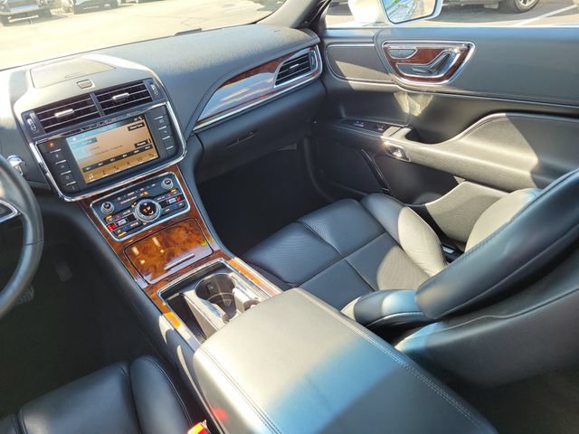 Used 2018 Lincoln Continental Select w/ Continental Climate Package AWD/4WD image 28