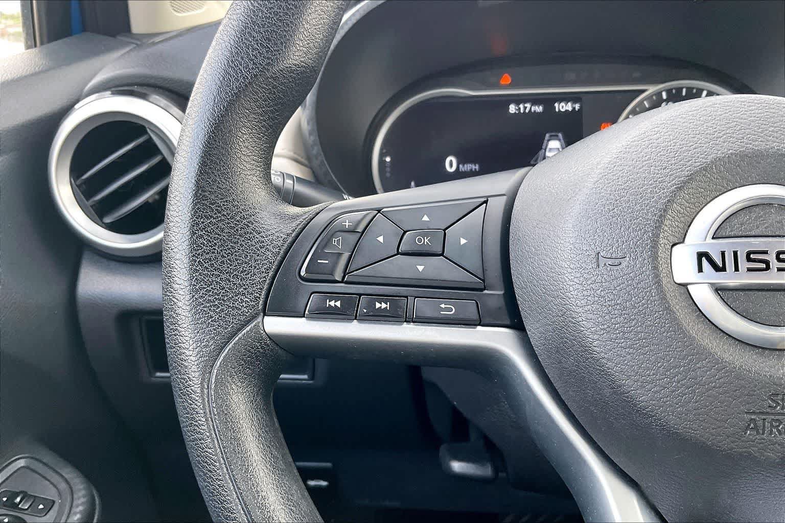 Used 2022 Nissan Versa SV FWD image 23