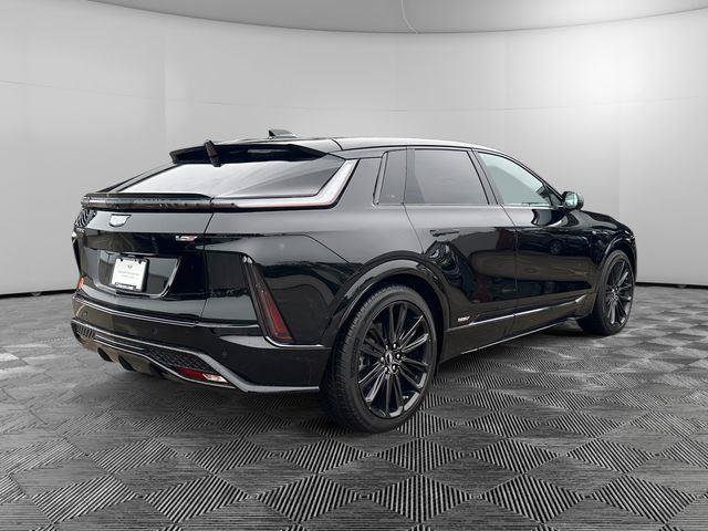 New 2026 Cadillac Lyriq V AWD/4WD image 5