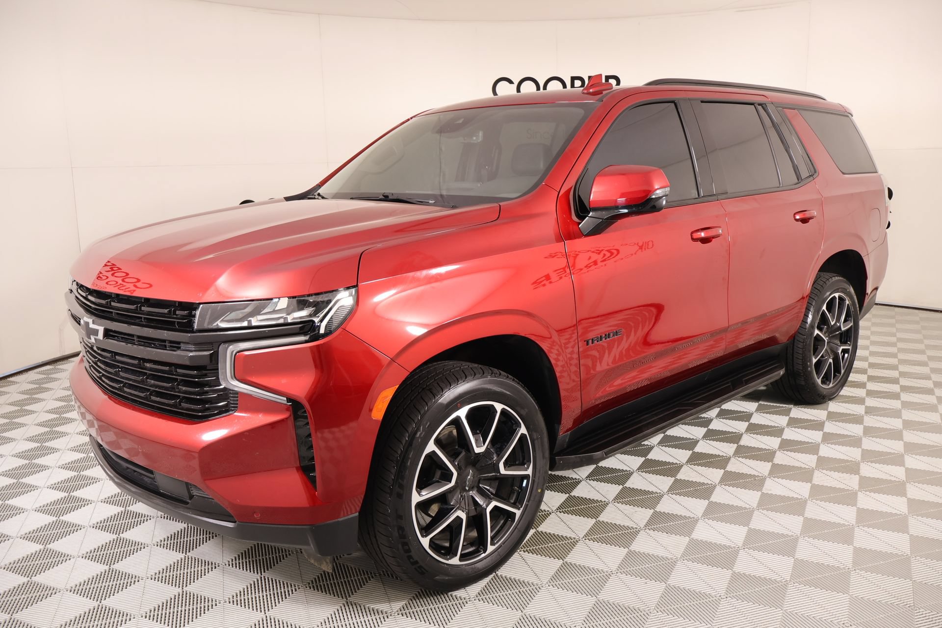 Used 2024 Chevrolet Tahoe RST w/ Luxury Package AWD/4WD image 10