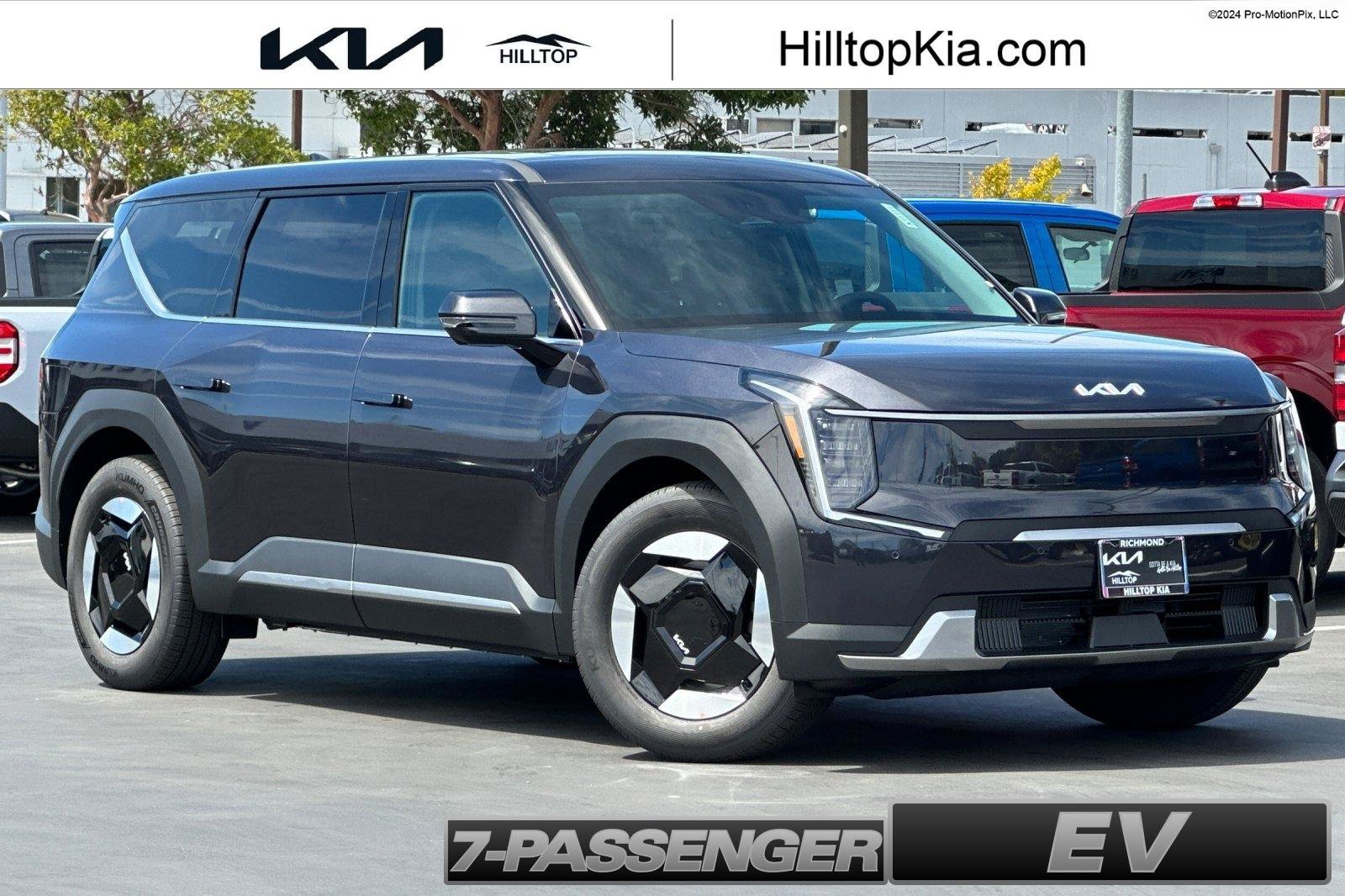 New 2026 Kia EV9 Light RWD image 1