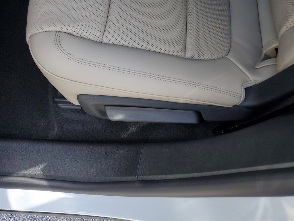 New 2026 Lincoln Corsair Grand Touring image 13