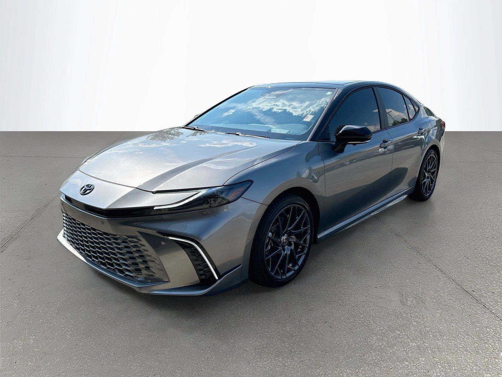 Used 2026 Toyota Camry XSE w/ Premium Plus Package FWD image 8