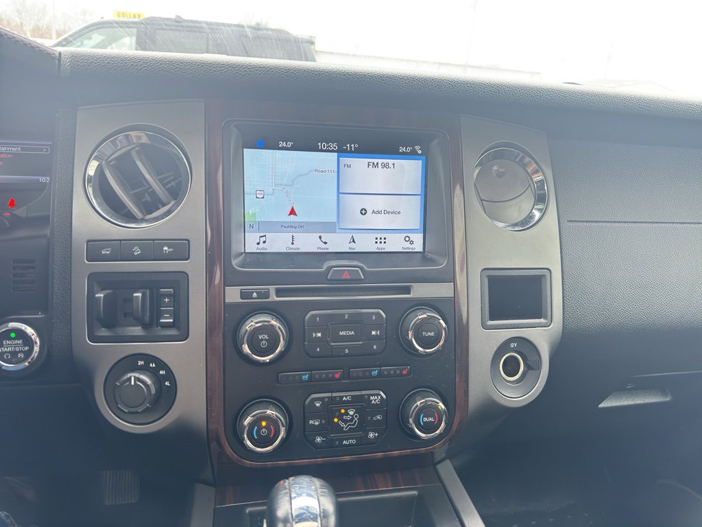 Used 2017 Ford Expedition Max Platinum image 27