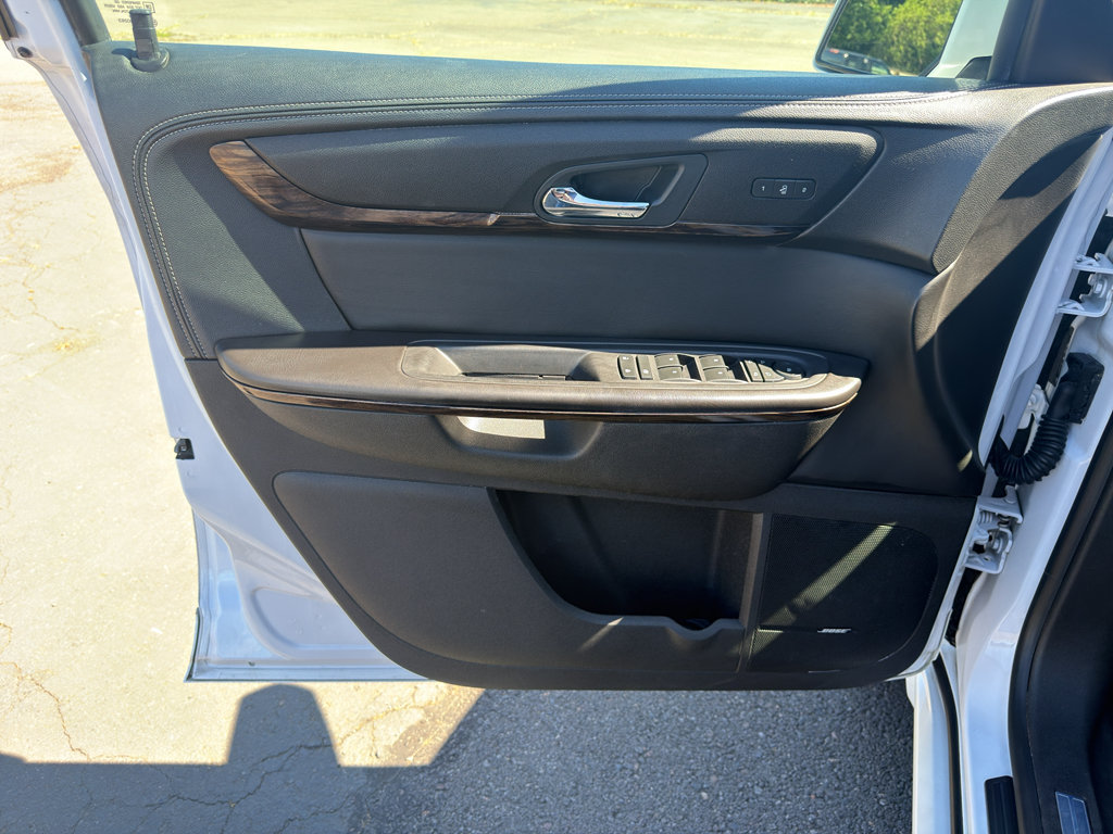 Used 2016 GMC Acadia Denali AWD/4WD image 18