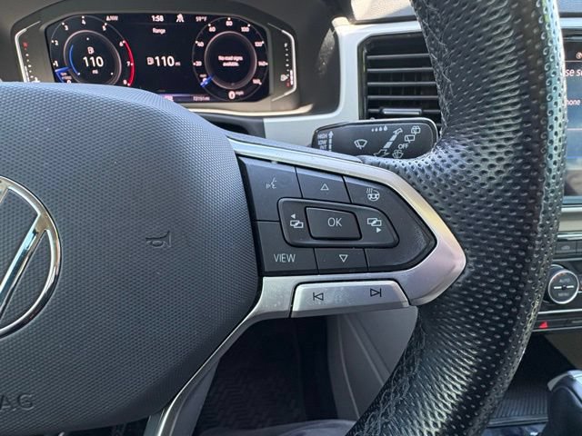 Used 2022 Volkswagen Atlas SEL Premium AWD/4WD image 17