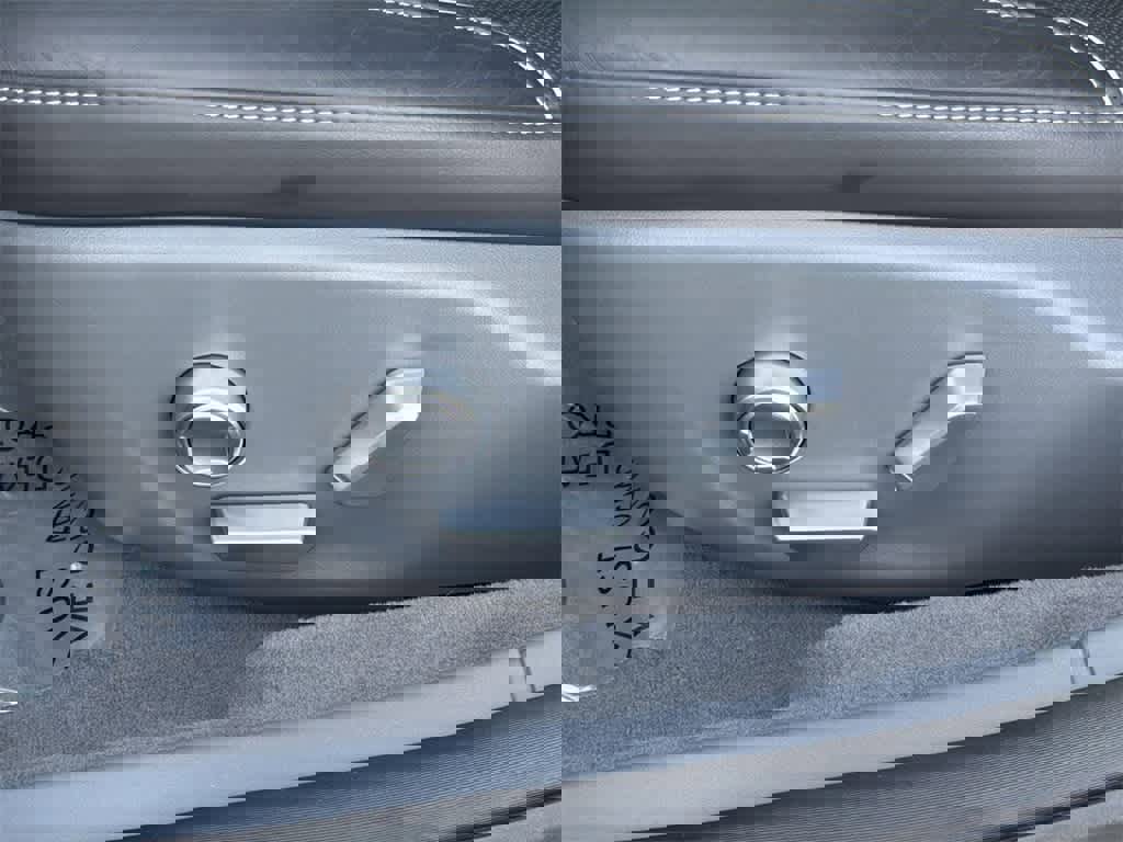 Used 2024 Lucid Air Touring image 25