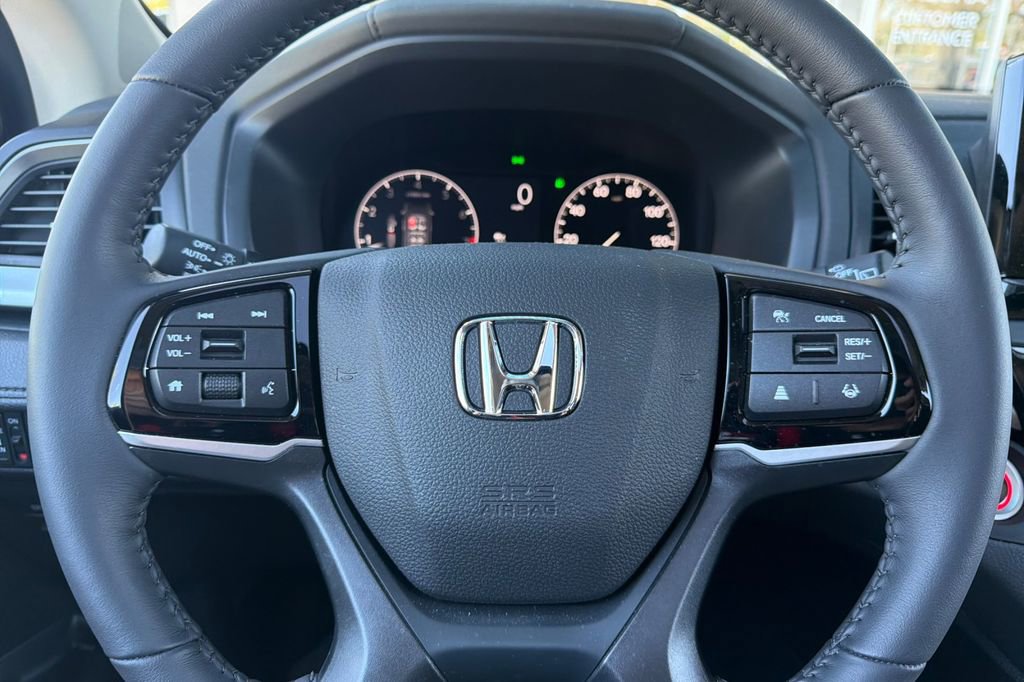 Used 2026 Honda Odyssey EX-L image 23
