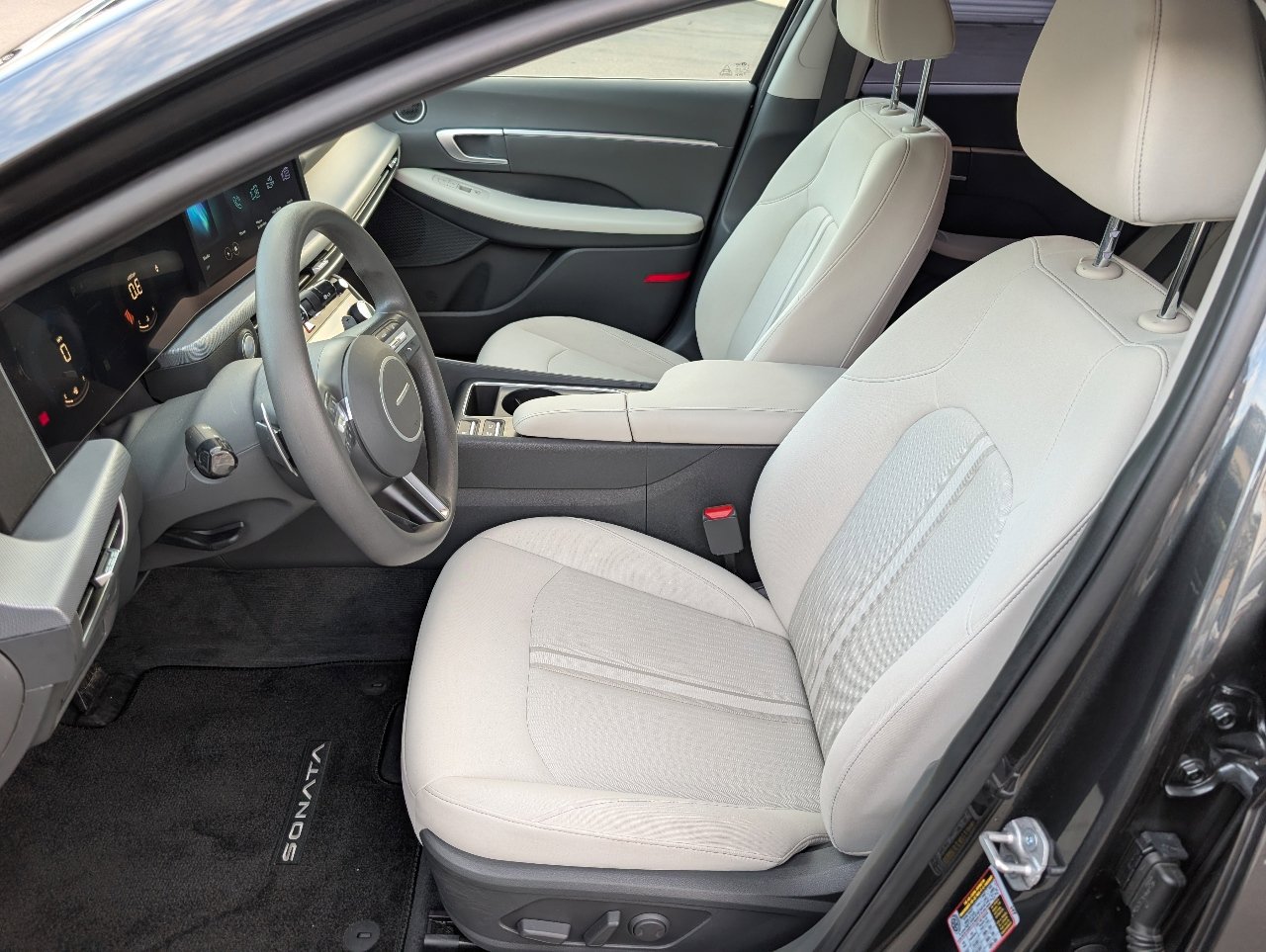 Used 2024 Hyundai Sonata SEL image 2