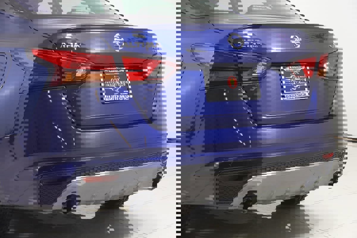 Used 2021 Nissan Altima 2.5 SR image 18