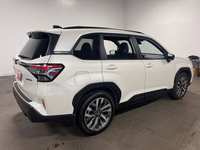 Used 2025 Subaru Forester Touring w/ Popular Package - Touring image 3