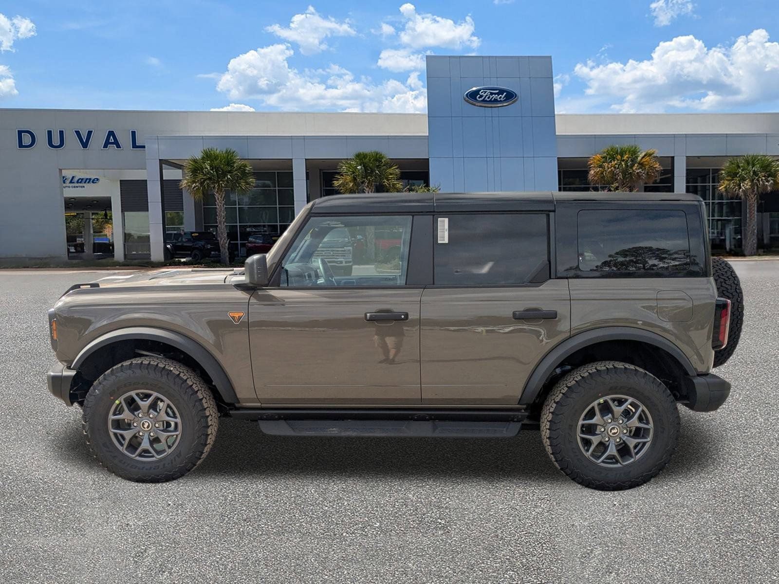 New 2025 Ford Bronco Badlands AWD/4WD image 7