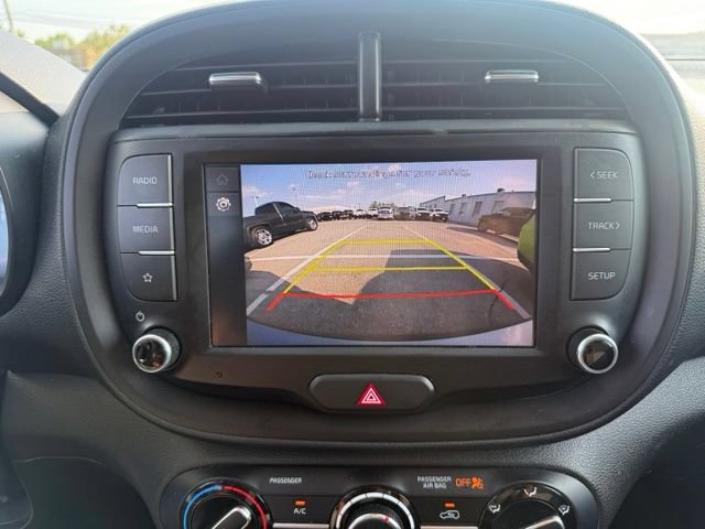 Used 2024 Kia Soul LX w/ Option Group 015 FWD image 8