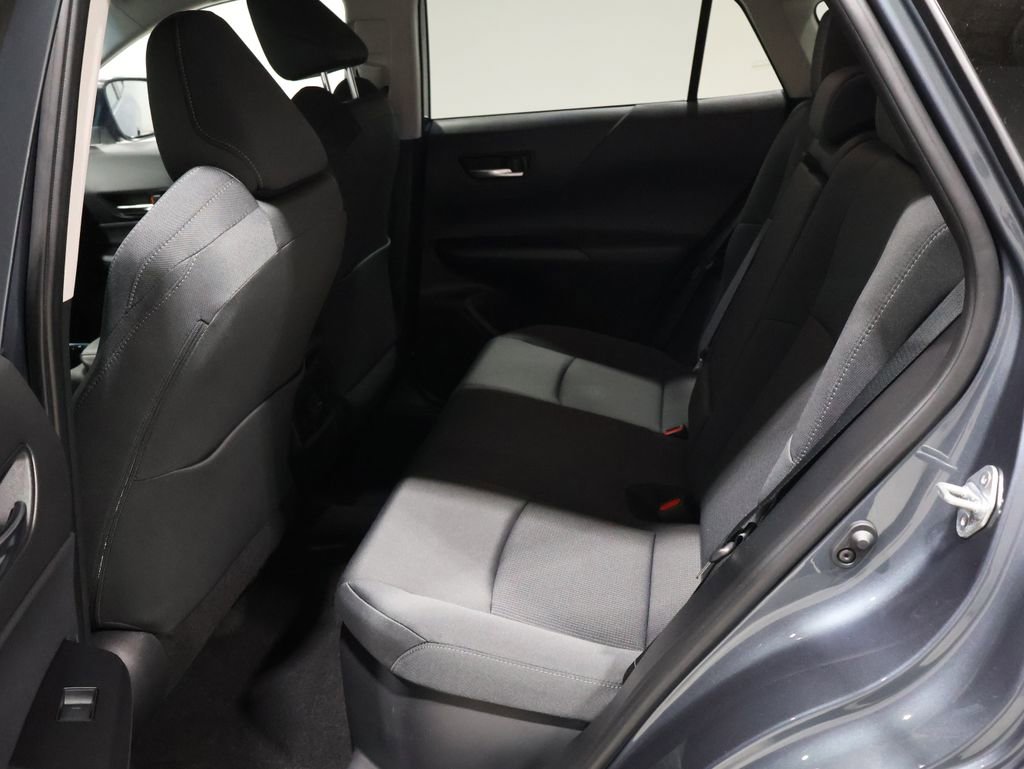 Used 2024 Toyota Venza LE image 18