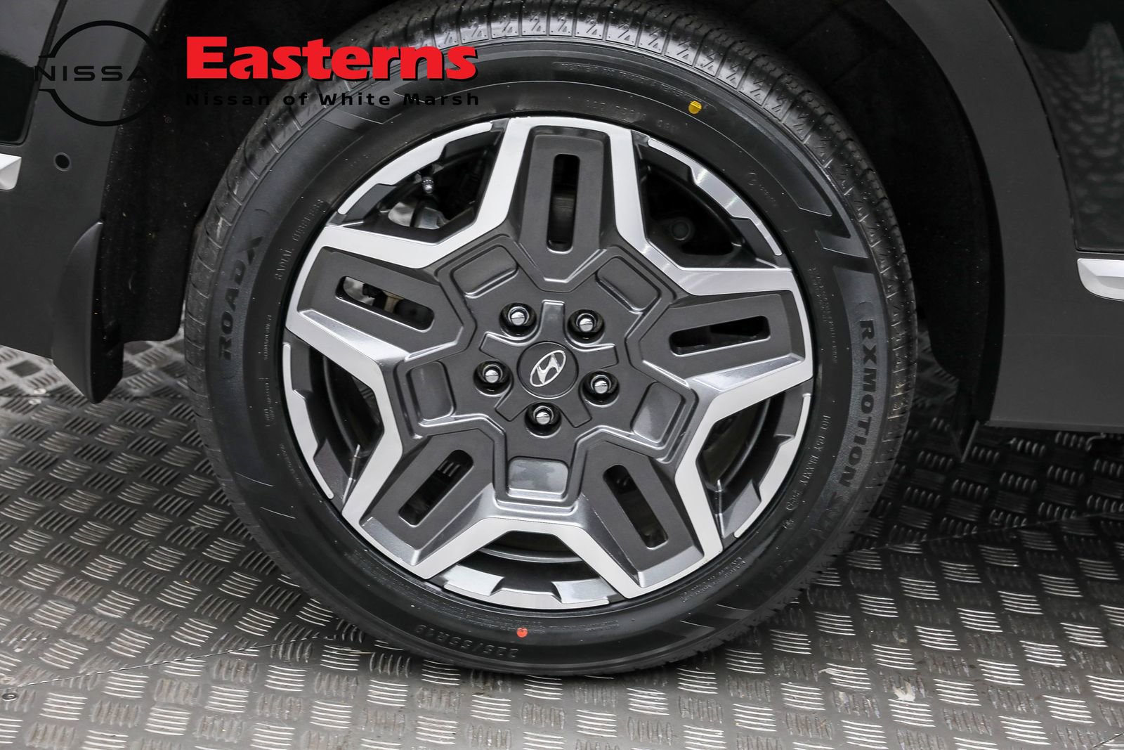 Used 2023 Hyundai Santa Fe Limited AWD/4WD image 30