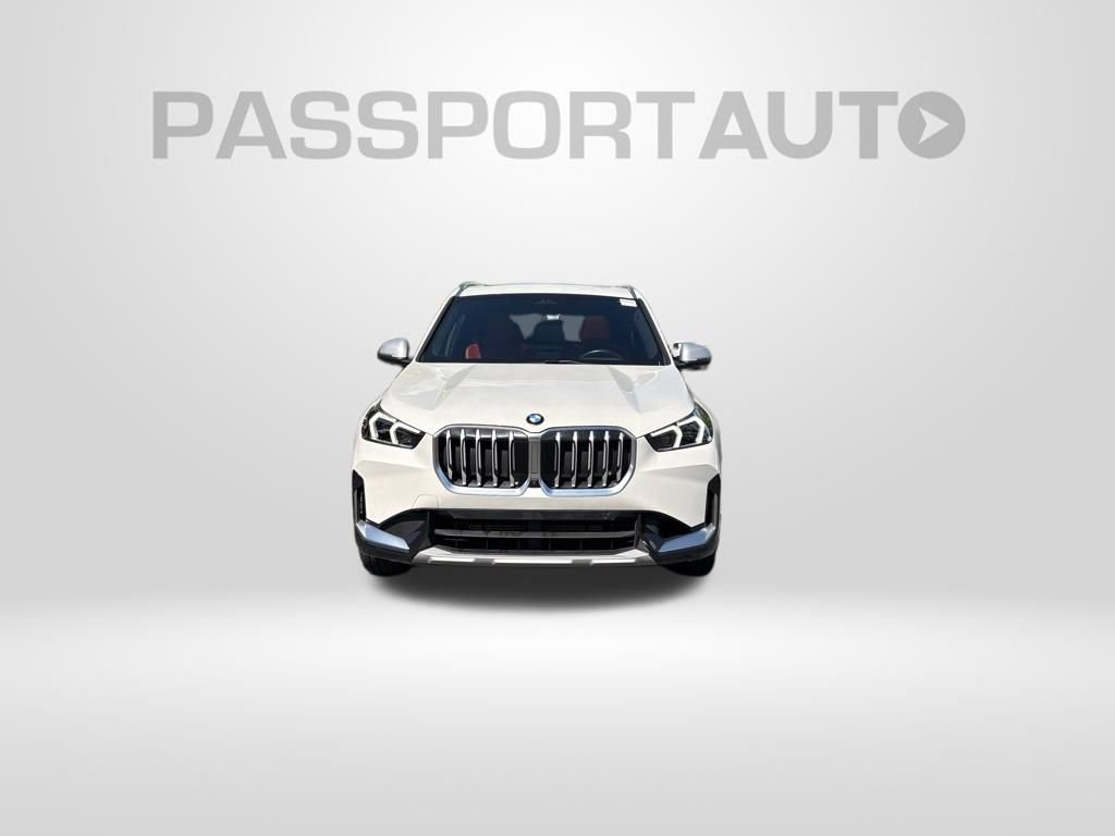 Used 2024 BMW X1 xDrive28i w/ Premium Package AWD/4WD image 2