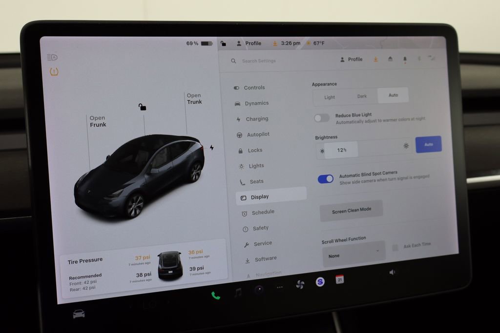 Used 2020 Tesla Model Y Performance image 34