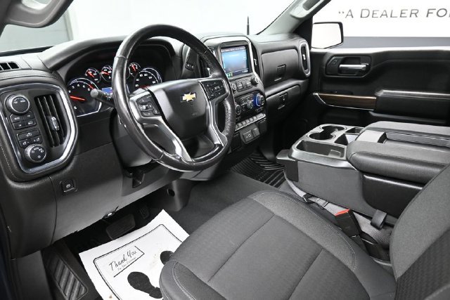 Used 2021 Chevrolet Silverado 1500 LT AWD/4WD image 19