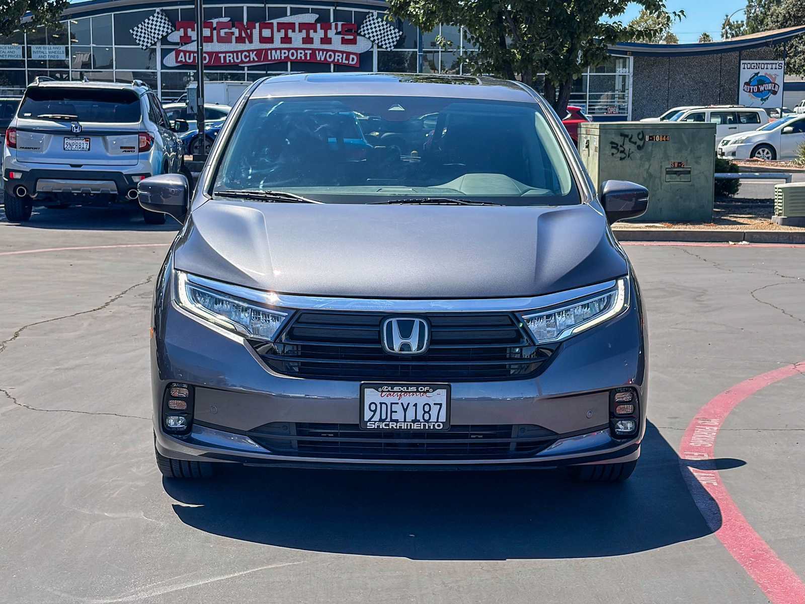 Used 2023 Honda Odyssey Touring image 6