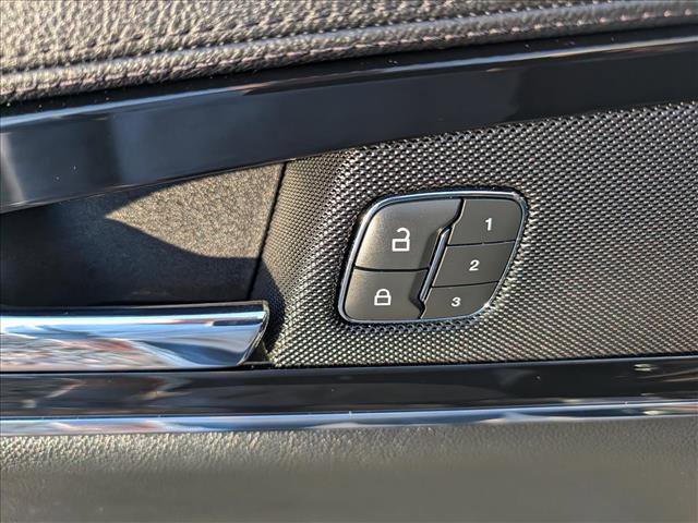 Used 2022 Lincoln Nautilus Reserve image 30