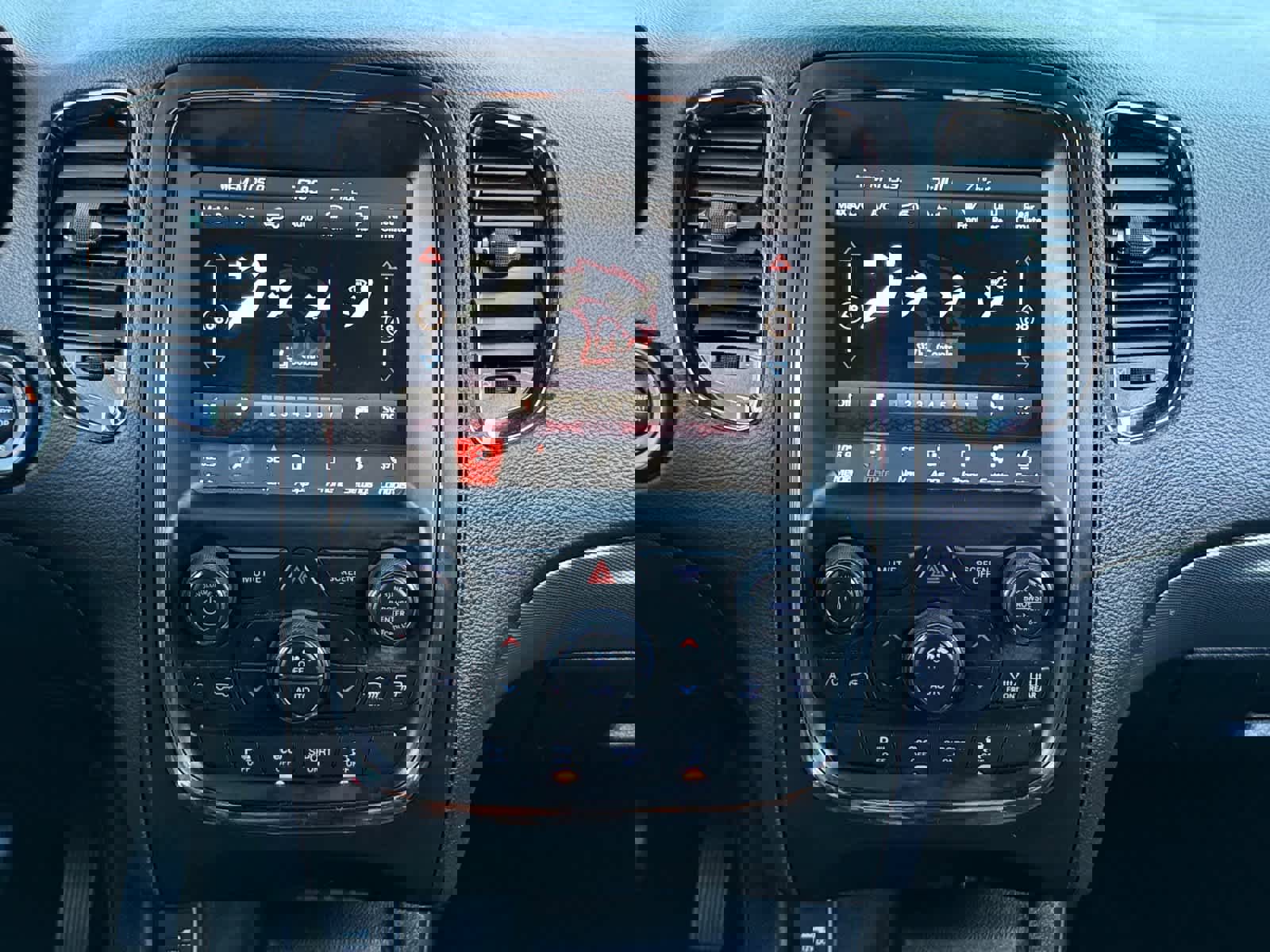 Used 2019 Dodge Durango R/T image 14