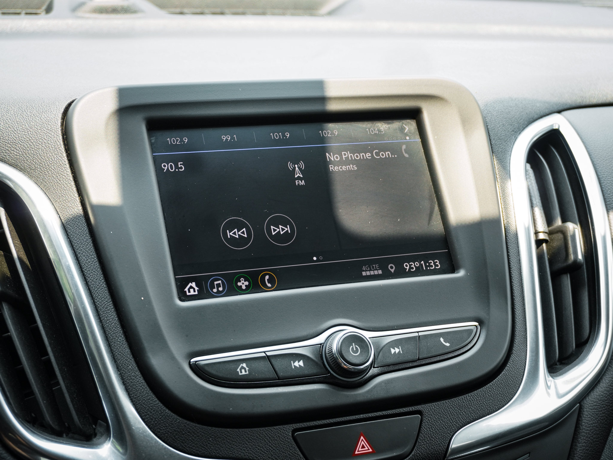 Used 2021 Chevrolet Equinox LT FWD image 25