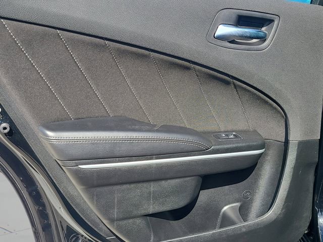 Used 2023 Dodge Charger SXT image 18