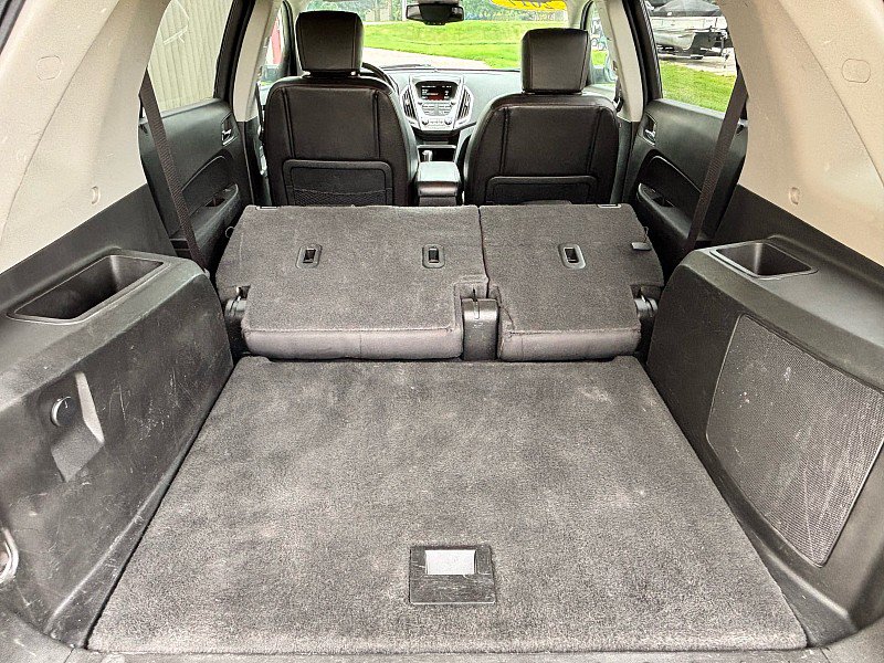 Used 2017 GMC Terrain SLT w/ Open Road Package AWD/4WD image 18