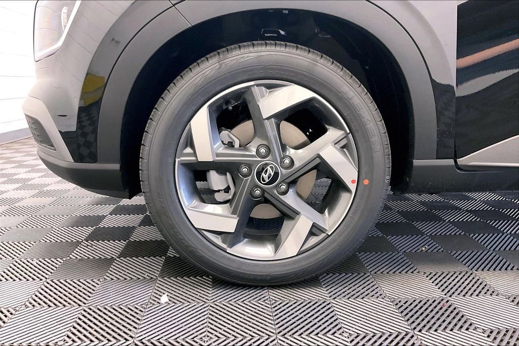New 2026 Hyundai Venue SEL image 12