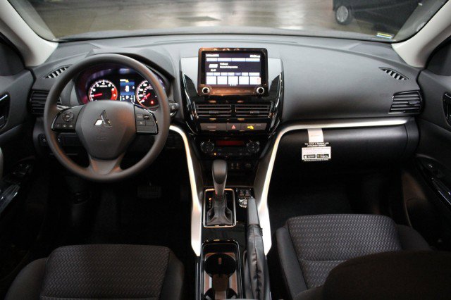 New 2026 Mitsubishi Eclipse Cross LE AWD/4WD image 20