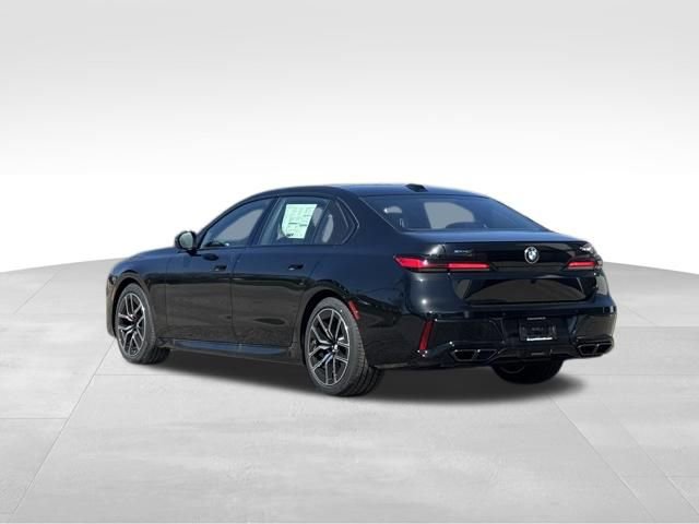 New 2026 BMW 760i xDrive w/ Premium Package image 4