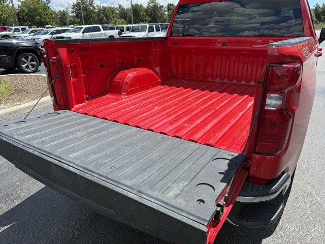 Used 2025 Chevrolet Silverado 1500 LT image 11